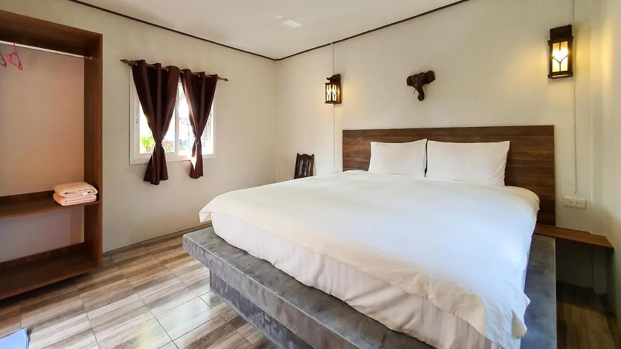 New Harrys Sunset Resort - Klong Nin Beach Ко-Ланта